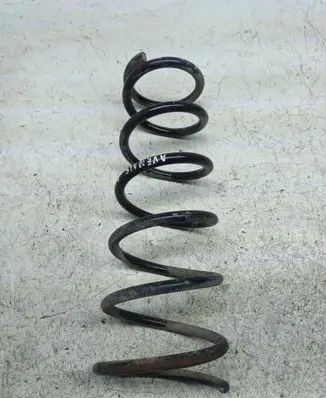 Toyota Avensis T220 Rear coil spring