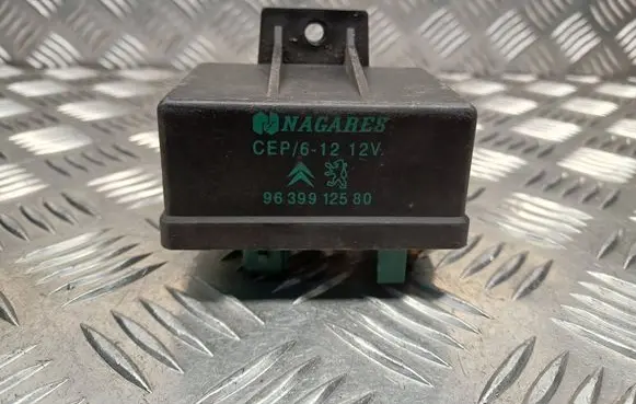 Citroen C5 Glow plug pre-heat relay 9639912580