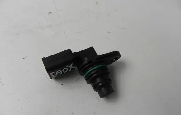 Audi A1 Camshaft position sensor 030907601E X069