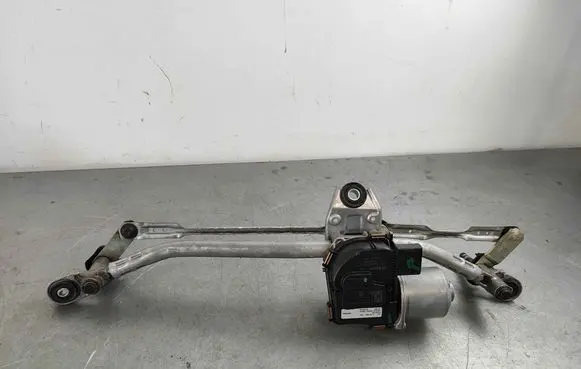 Front wiper linkage and motor