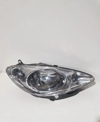 Peugeot 1007 Headlight/headlamp 89008981