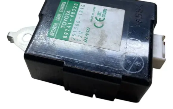 Lexus RX 330 - 350 - 400H Door central lock control unit/module 8974148320 2513001810
