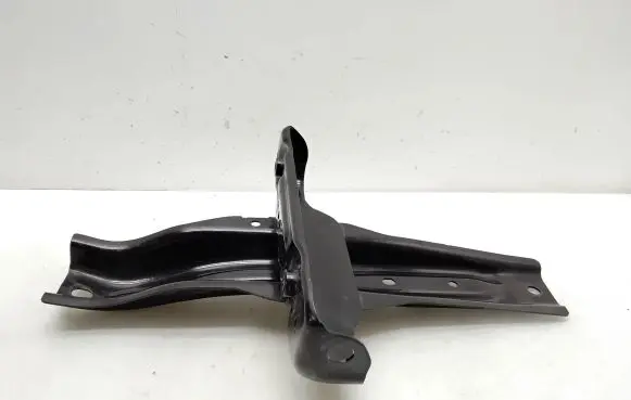 Mercedes-Benz CLA C117 X117 W117 Battery bracket A2466200028