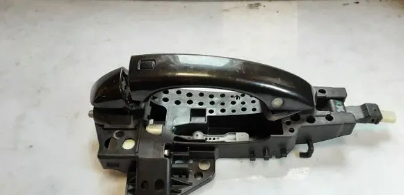 Audi A8 S8 D4 4H Front door exterior handle 4H0837886 8T0837167A
