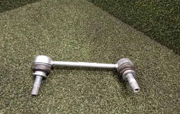 Land Rover Defender Rear anti-roll bar/stabilizer link CPLA5D498AC CPLA5D498 XBYL04123