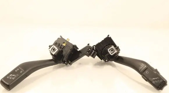 Skoda Octavia Mk2 (1Z) Light switch 1K0953519J