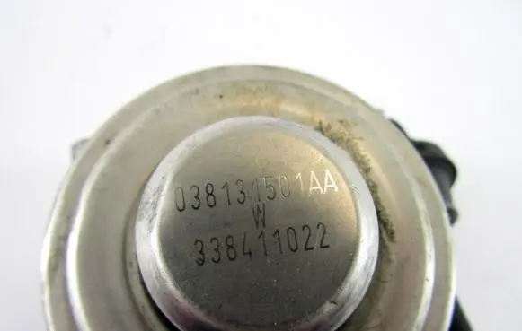 Volkswagen Sharan EGR valve 038131501AA