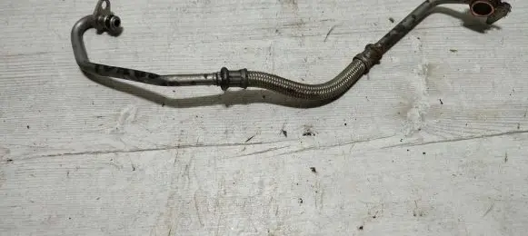 Citroen C4 Cactus Turbo turbocharger oiling pipe/hose