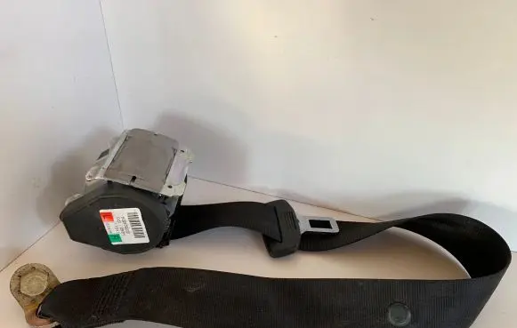 Audi A4 S4 B7 8E 8H Rear seatbelt 602879000