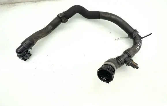 Volkswagen Tiguan Engine coolant pipe/hose 5N0122051AF