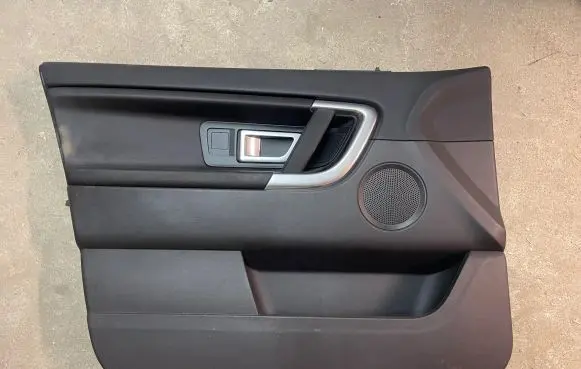 Land Rover Discovery Sport Front door card panel trim