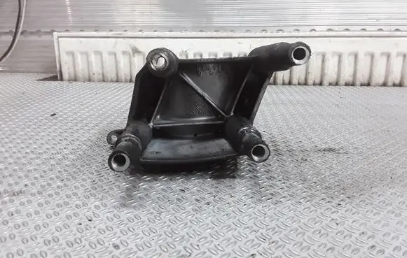 Mercedes-Benz Vito Viano W639 Fuel filter bracket/mount holder A6460780161