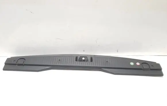 Opel Meriva A Tailgate/boot lid lock trim 93325287