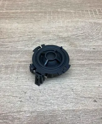 Audi A6 S6 C6 4F Front door high frequency speaker 4F0035399A