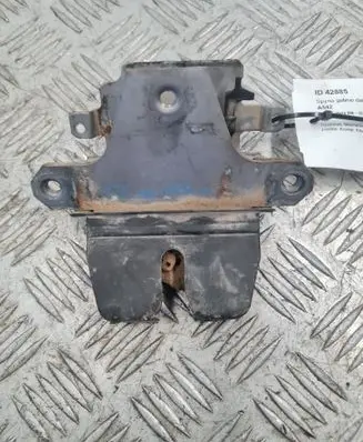 Tailgate/trunk/boot lock/catch/latch