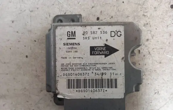 Opel Zafira A Airbag control unit/module 90582536 1923594 DGS0140637Z