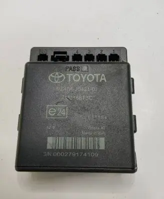 Toyota Land Cruiser (J120) Parking PDC control unit/module PZ464J042101 031194 4M0168T3C