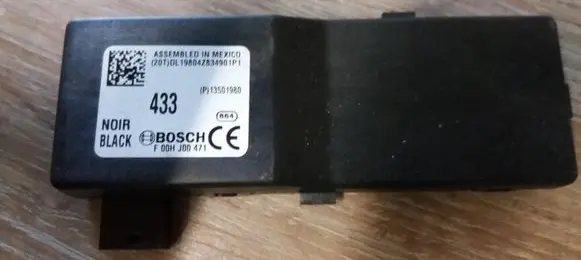 Opel Insignia A Door central lock control unit/module F00HJ00471 13501980 19804Z834901P1