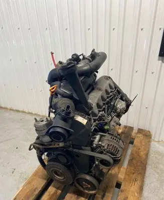 Volkswagen Transporter - Caravelle T4 Engine AJT 046103021 AJT058939