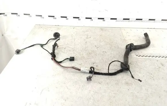 Mercedes-Benz E W212 Rear door wiring loom 2125407605 120209Q03 DB5E130117