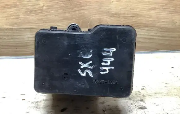 Toyota RAV 4 (XA20) ABS Pump 4451042080 8954142050