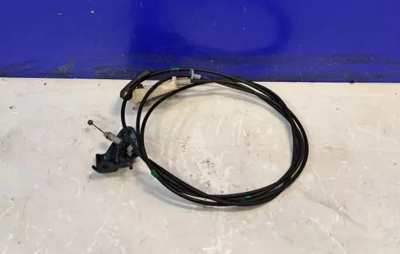 Lexus RX 450H Engine bonnet (hood) release handle
