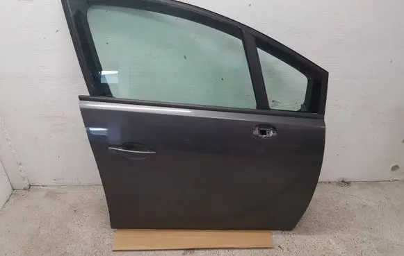 Opel Meriva B Front door