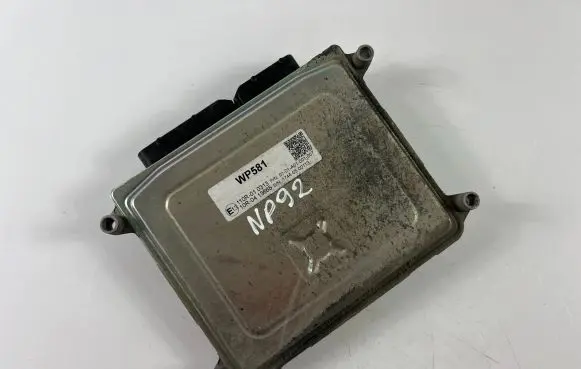 Dacia Dokker Engine control unit/module ECU 0101A01001007