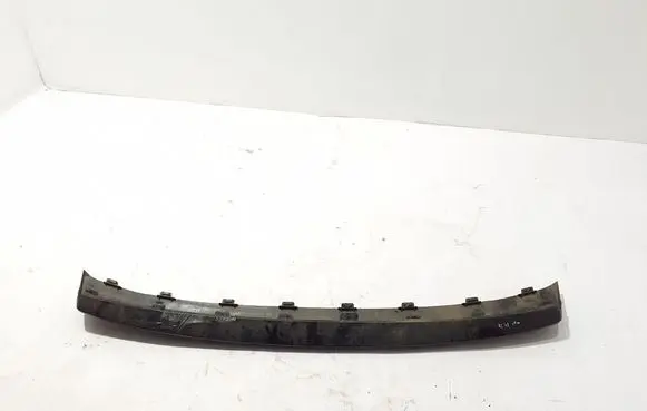 Volvo XC40 Front bumper lip 31407947