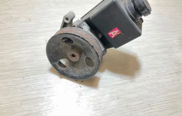 SsangYong Rexton Power steering pump