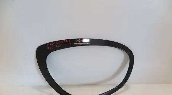 Mini Cooper Countryman F60 Under headlight/headlamp trim 8739352