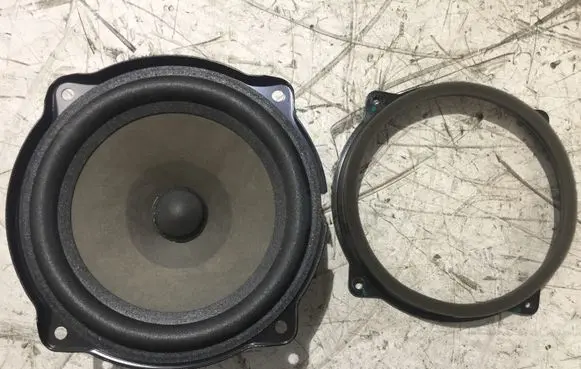 Hyundai Ioniq Subwoofer speaker 46020101A