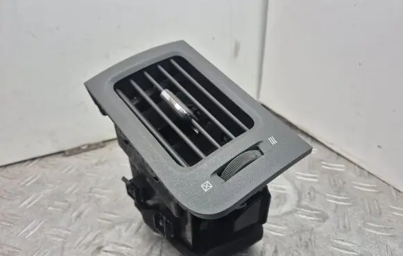 Dashboard side air vent grill/cover trim