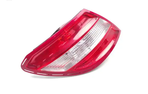 Mercedes-Benz C W204 Rear/tail lights 2048200164