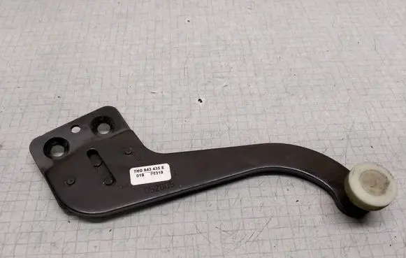 Volkswagen Transporter - Caravelle T5 Sliding door upper roller guide/hinge 7H0843435E 05319 052805