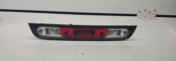 Dodge RAM Third/center stoplight 134721