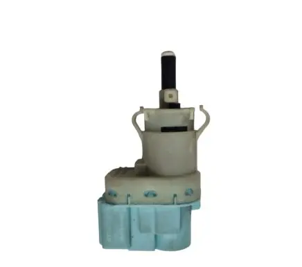 Ford Mustang VI Brake pedal sensor switch