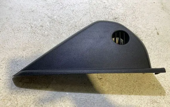 Dashboard side end trim