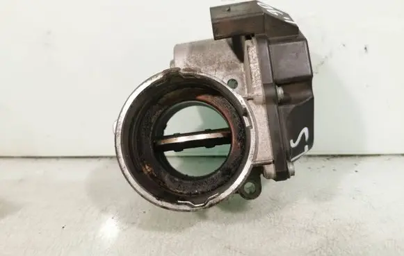 Audi A3 S3 A3 Sportback 8P Throttle valve 03G128063G