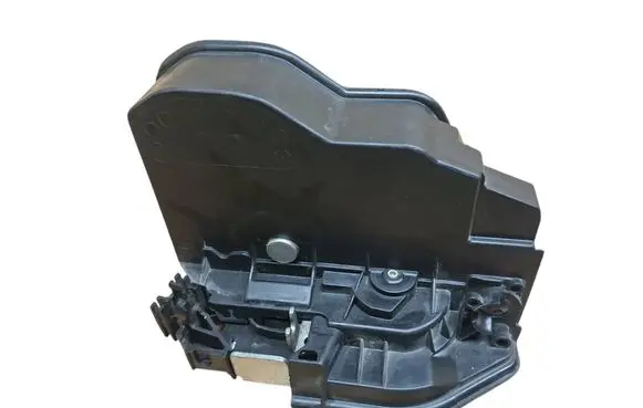 BMW 5 F10 F11 Front door lock 7202143