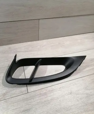 Mercedes-Benz AMG GT R190 C190 Front bumper lower grill 982853190