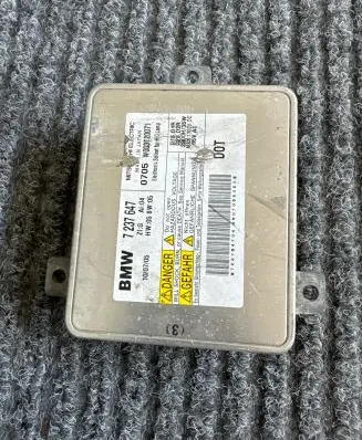 BMW 5 F10 F11 Headlight ballast module Xenon 7237647 W003T20071