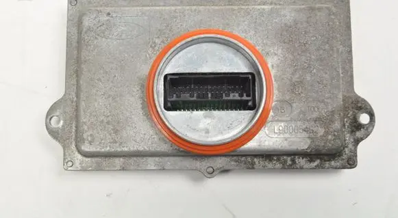 Ford Mondeo MK V Voltage converter/converter module 90128444