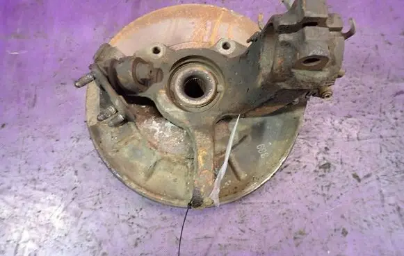 Skoda Roomster (5J) Front wheel hub spindle knuckle