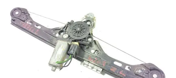 Mercedes-Benz C W203 Rear door window regulator with motor A2037300346 A2038202942 0130822008