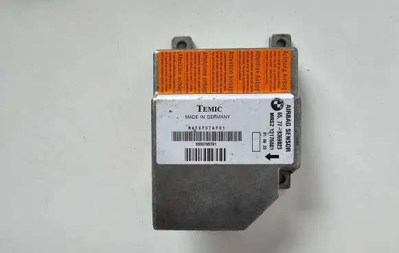 BMW 5 E39 Airbag control unit/module 65778369023 R4T6F07AF01