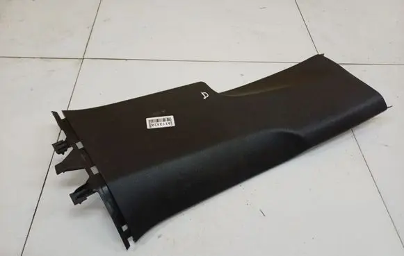 Volkswagen PASSAT B6 (B) pillar trim (top) 300867292