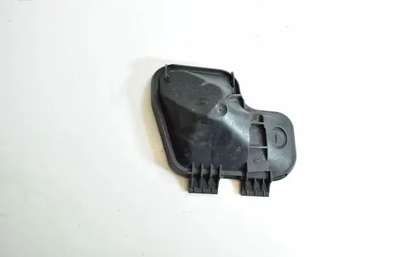 Audi A6 S6 C4 4A Headlight/headlamp dust cover 14137500
