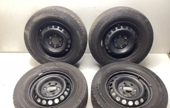 Mercedes-Benz Sprinter W906 R16 steel rim A0014014802