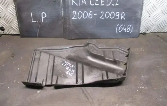 KIA Ceed Engine splash shield/under tray 29120